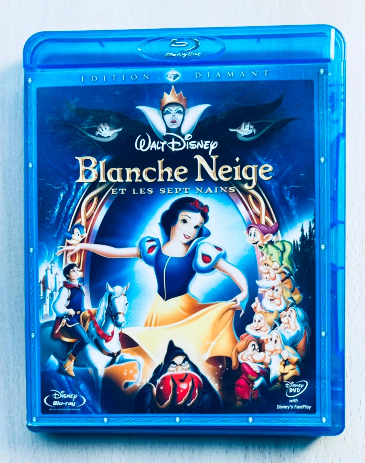 Coffret Blanche Neige Disney Blu-ray DVD édition Diamant.